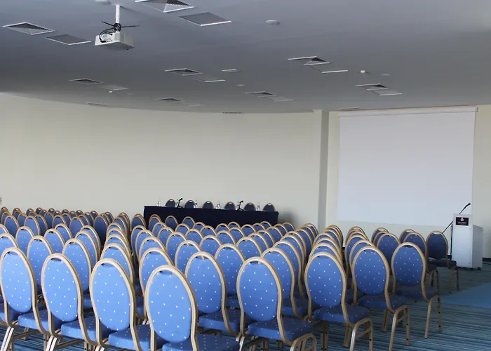 Hotels in Costa da Caparica