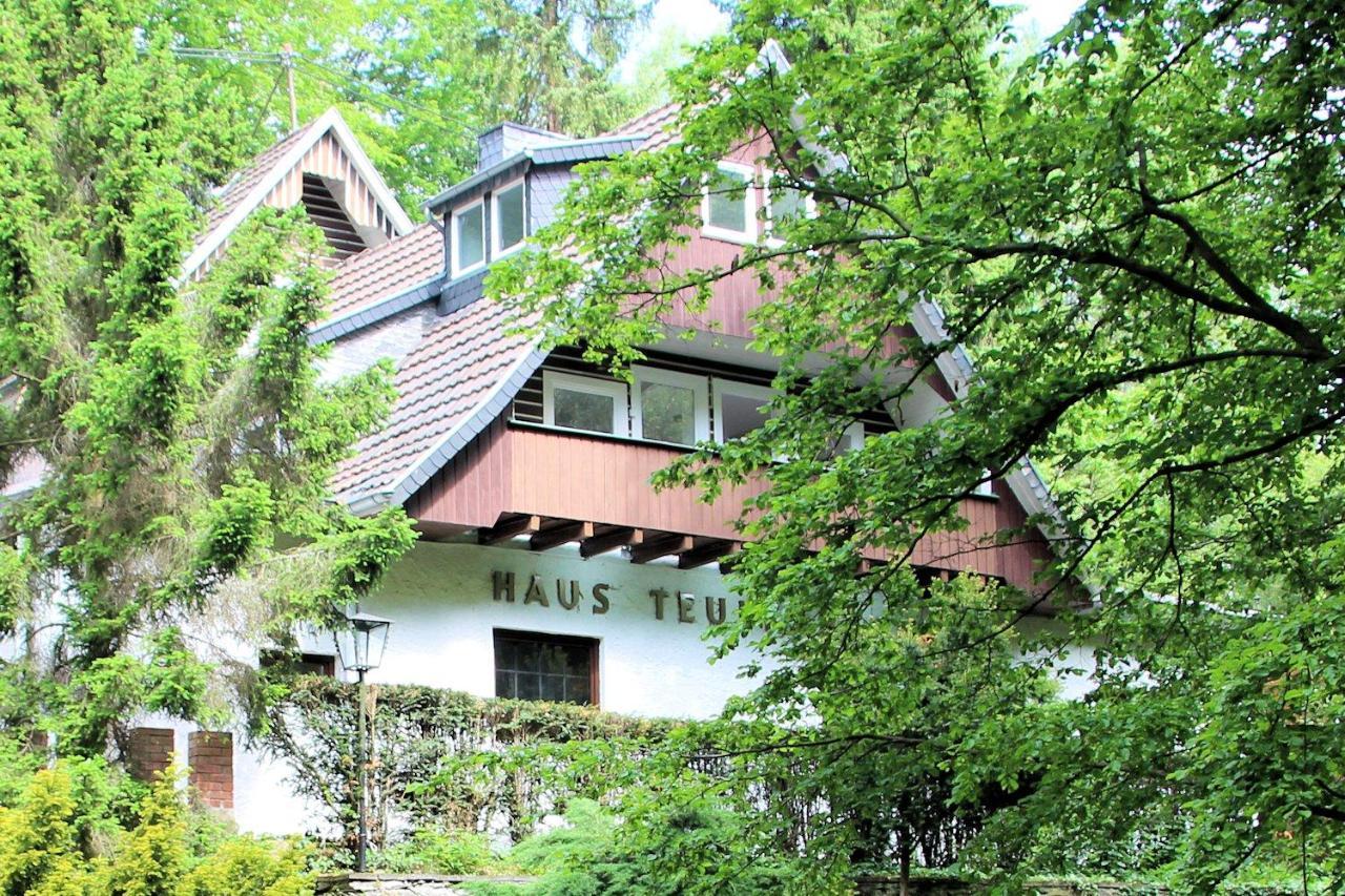 Apartment mit Balkon