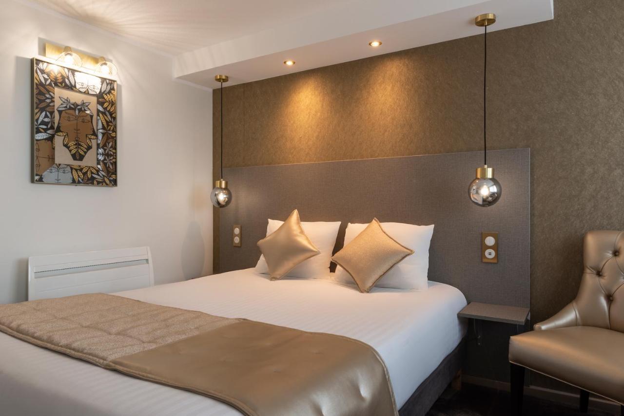 Chambre Lit Queen-Size Élégance