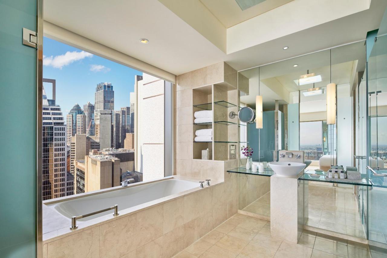 Executive Suite - Club Access