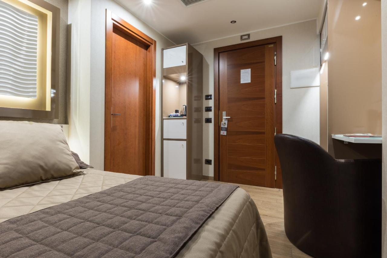 Habitación Triple Básica