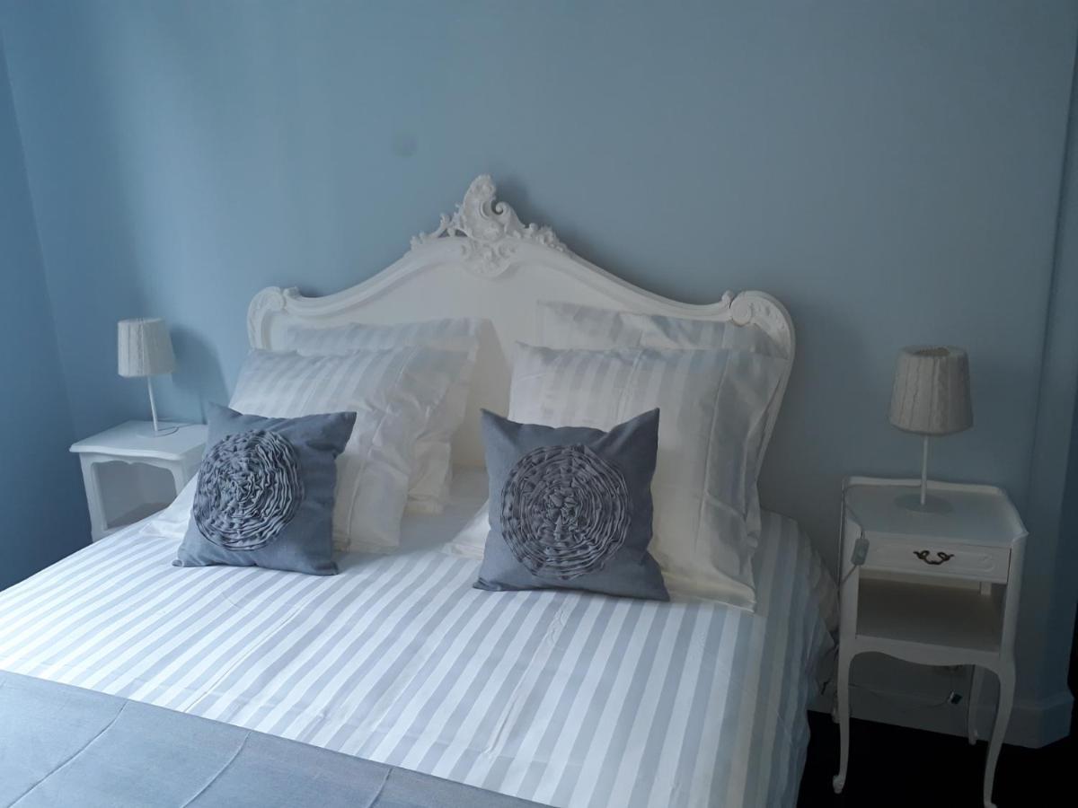 Chambre Lit Queen-Size Deluxe