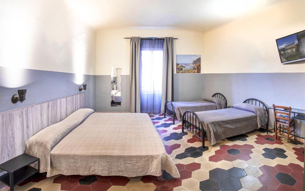 Triple Room,1005375199:JPEG