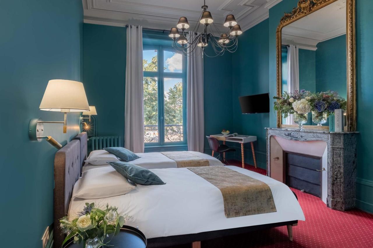 Chambre Lits Jumeaux Élégance