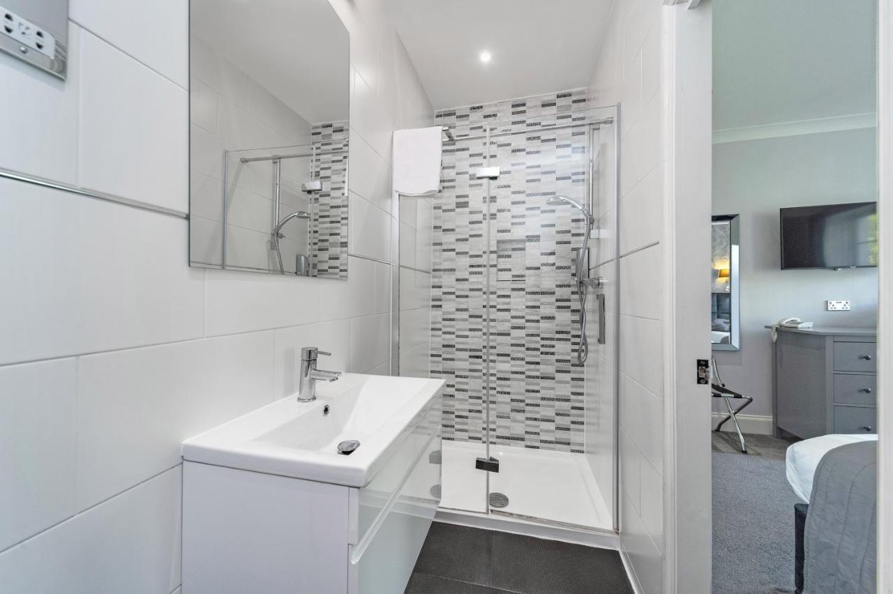 Chambre Quadruple avec Salle de Bains Privative