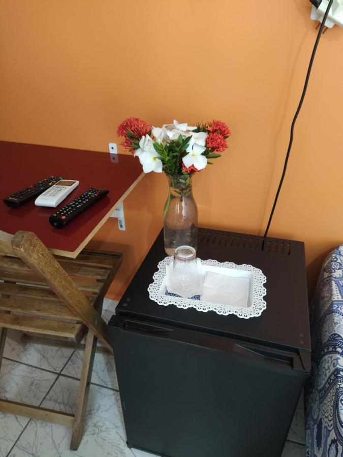 Quarto Triplo com Banheiro Privativo