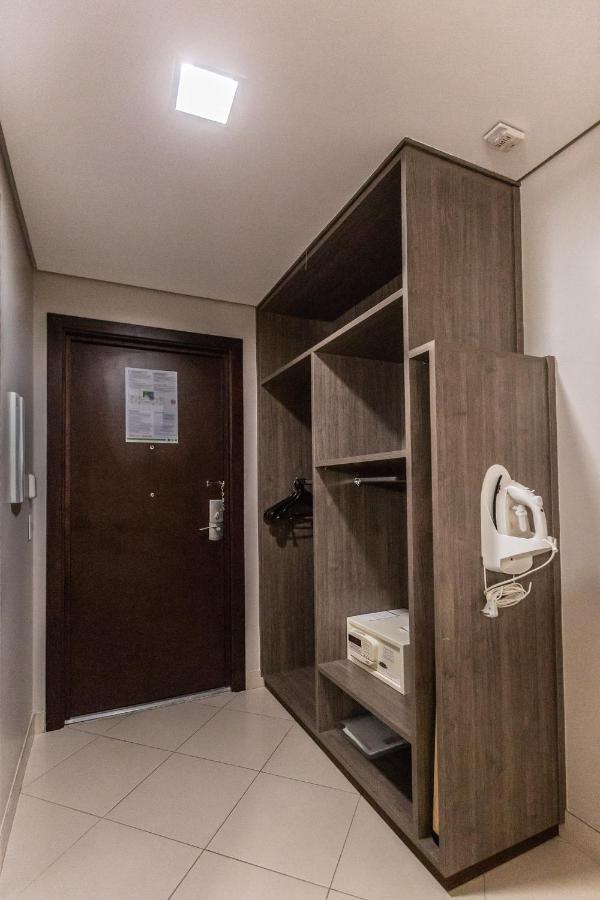 Quarto com Cama King-size - Acessível para Hóspedes com Mobilidade Reduzida/Não Fumantes