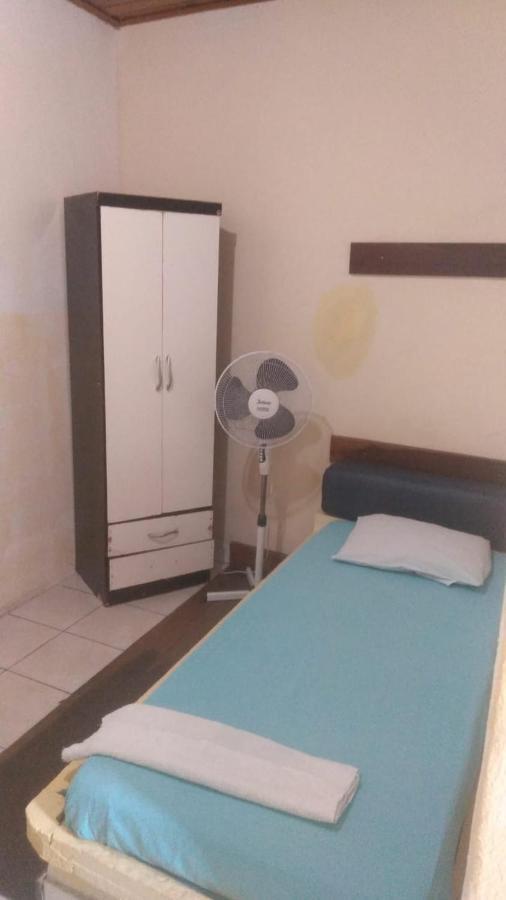 Quarto Individual Pequeno