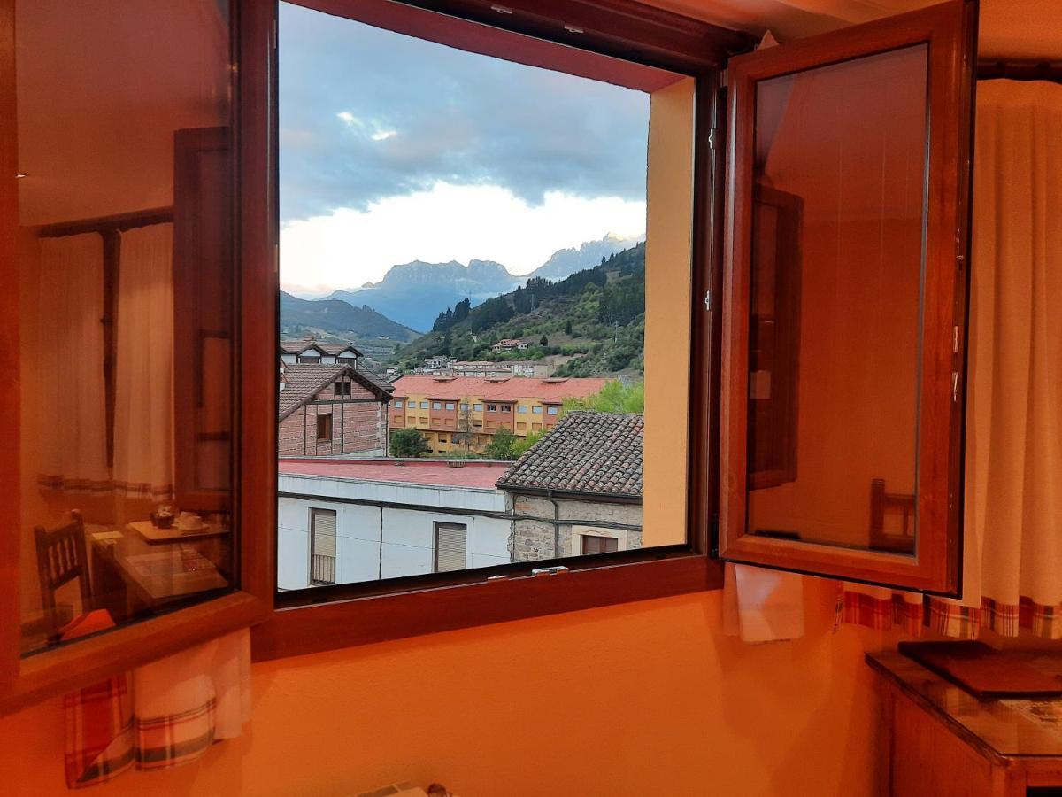 Suite Junior con vistas a la montaña