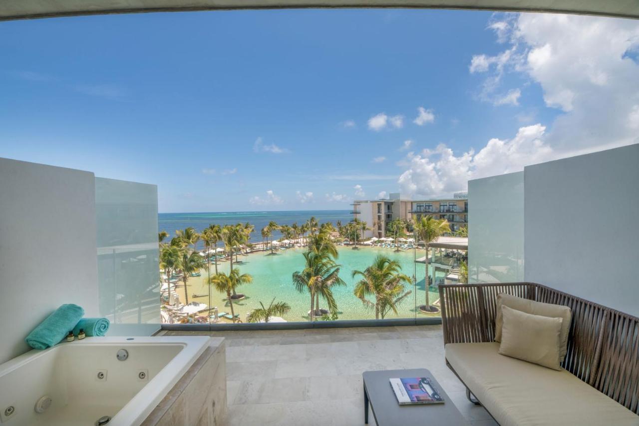 Junior Suite Partial Ocean View