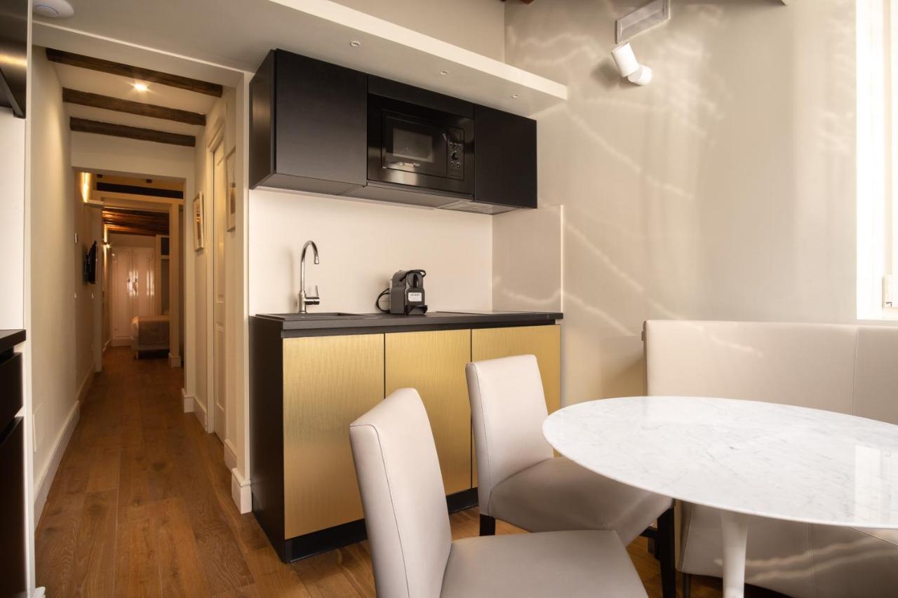 Suite com Varanda