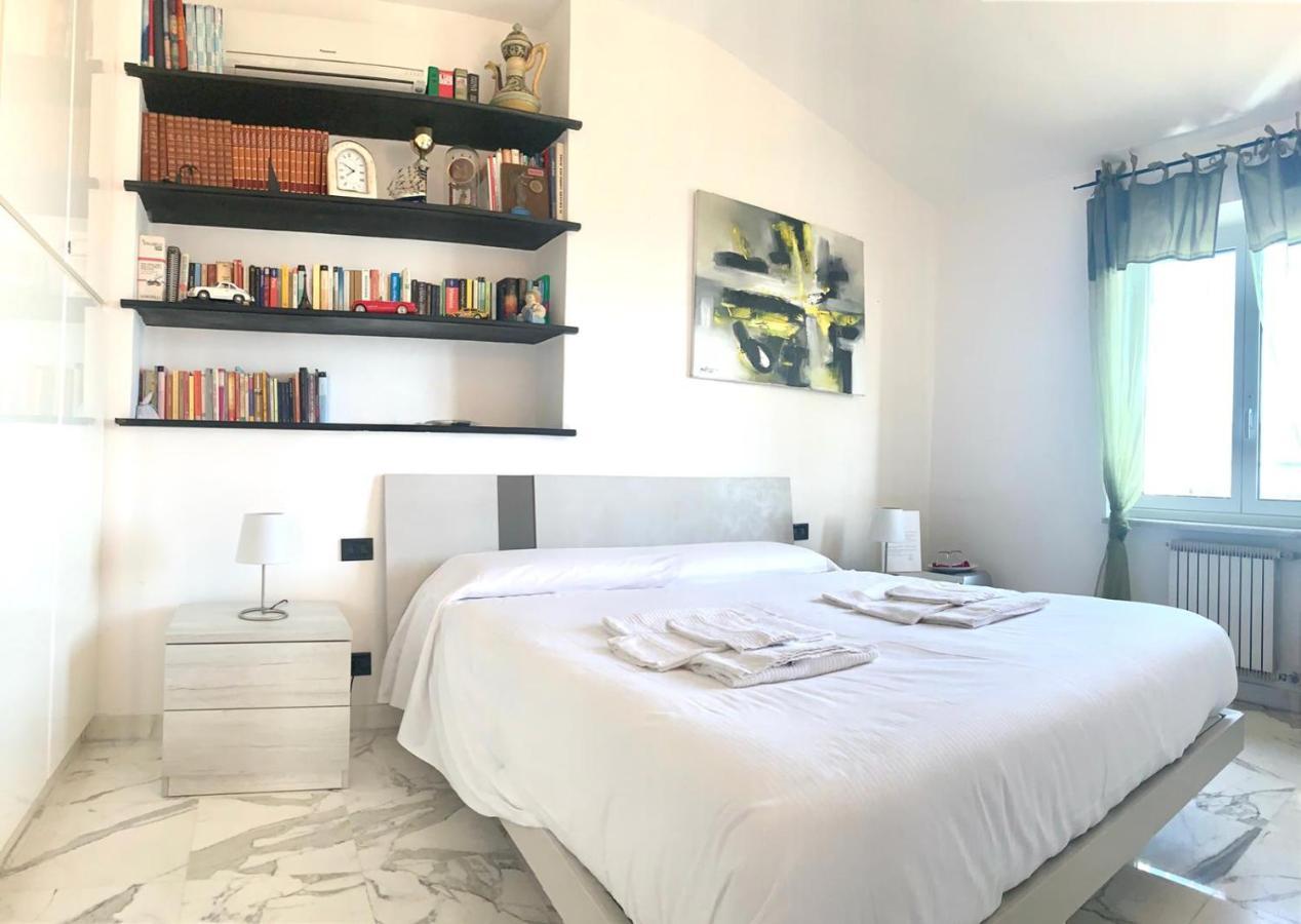 Habitación Doble con baño privado externo y vistas al mar