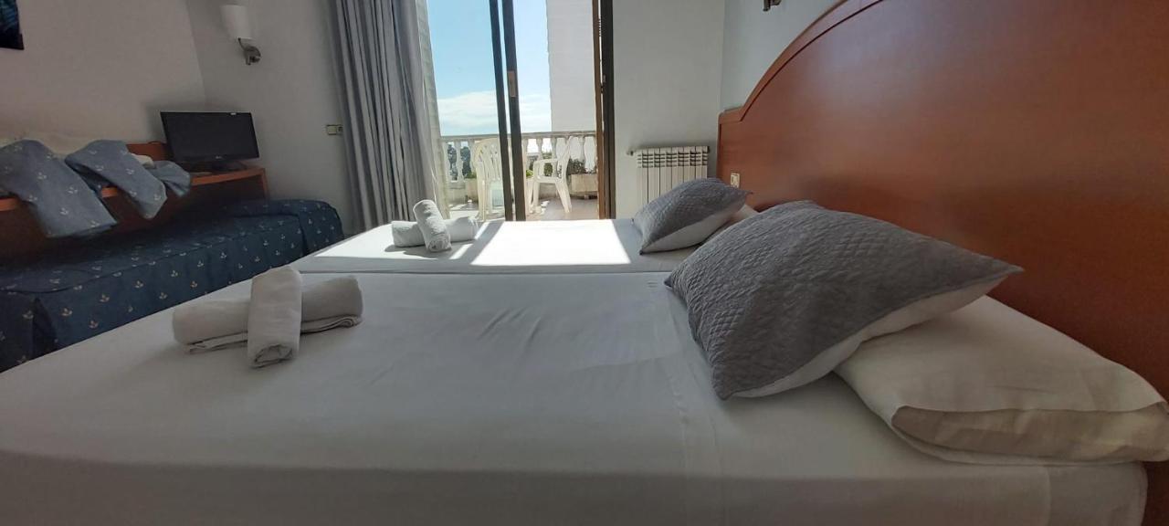 Superior Tweepersoonskamer met 2 Aparte Bedden en Uitzicht op Zee
