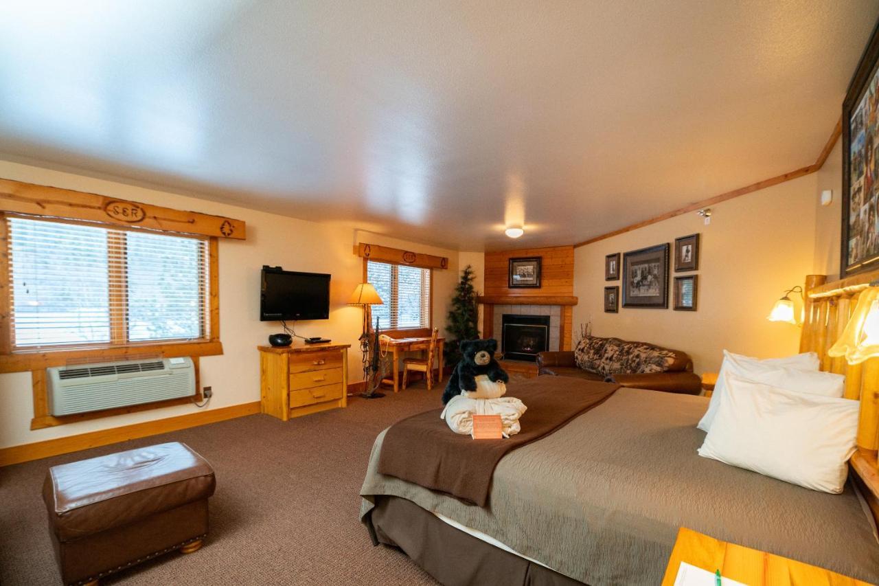 King Room,1029784960:JPEG