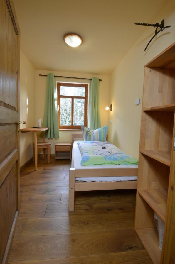 Economy Single Room