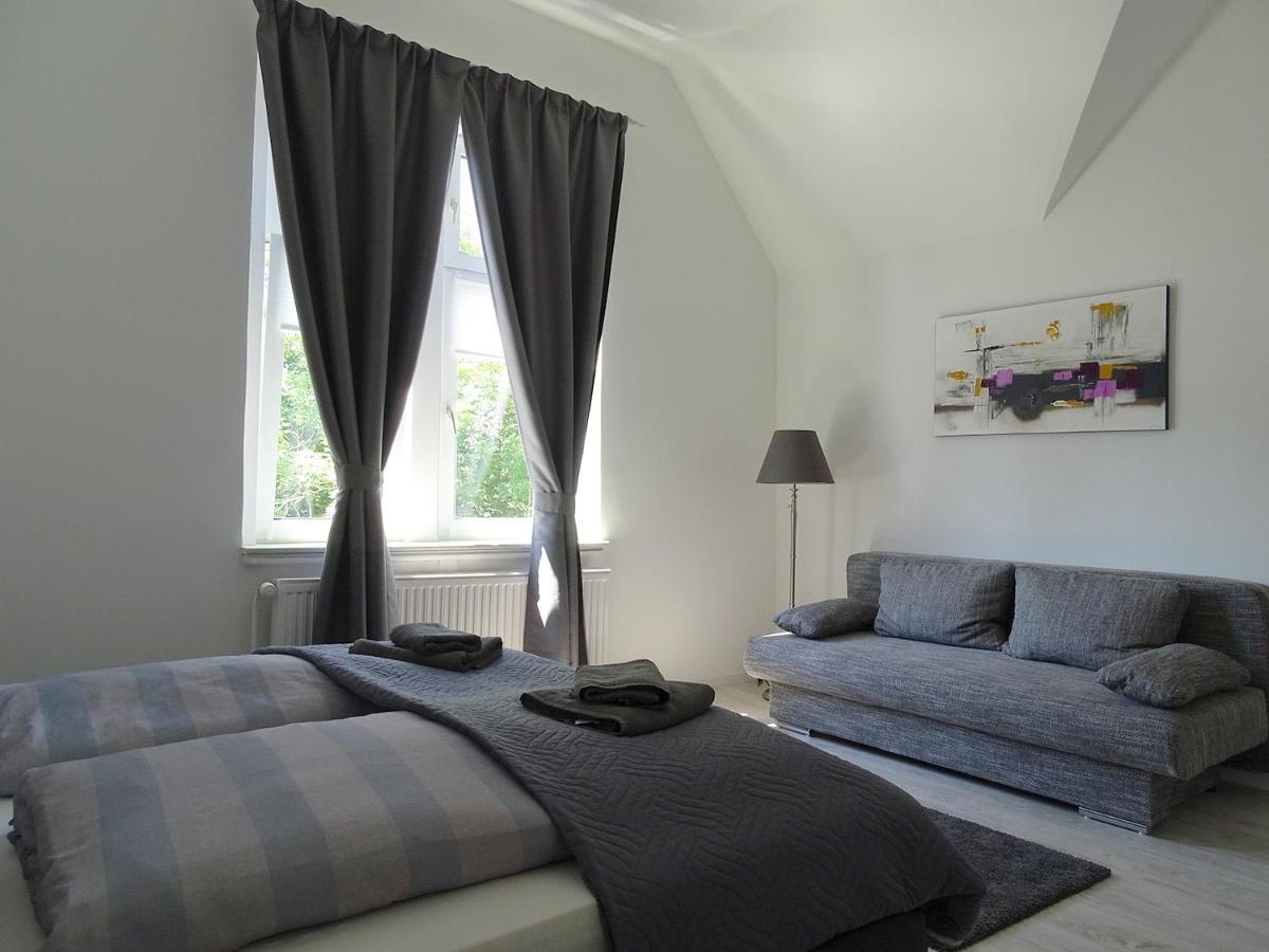 Großes Doppelzimmer