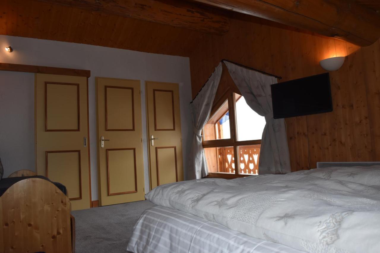 Triple Room,1033086710:JPEG