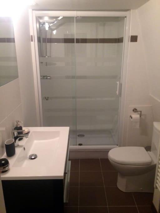 Large Double Room,1033298996:JPEG