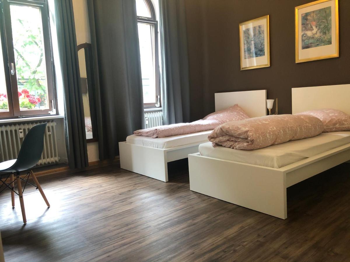Chambre Double avec Salle de Bains Commune