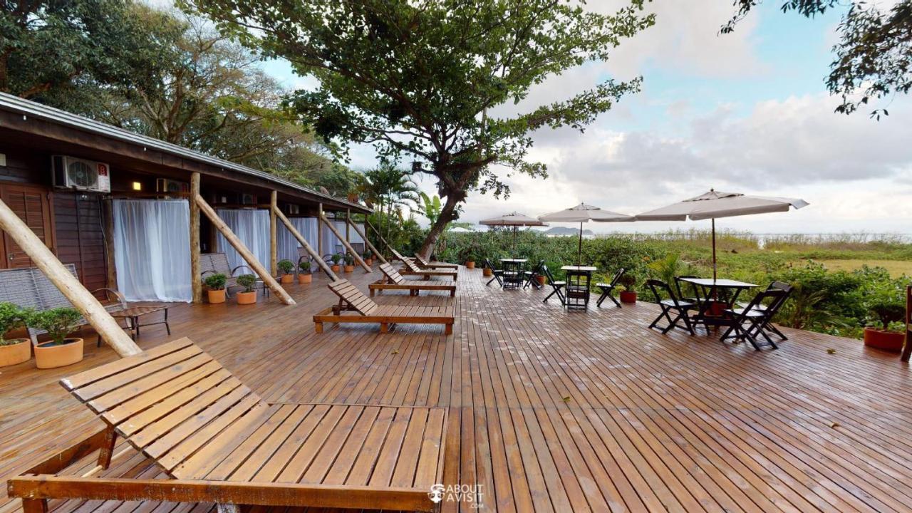 Quarto Família com Vista do Mar