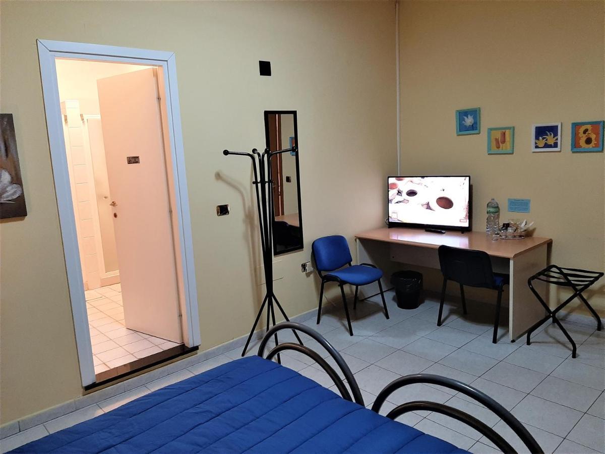 Camera Doppia con Letti Singoli con Bagno Privato
