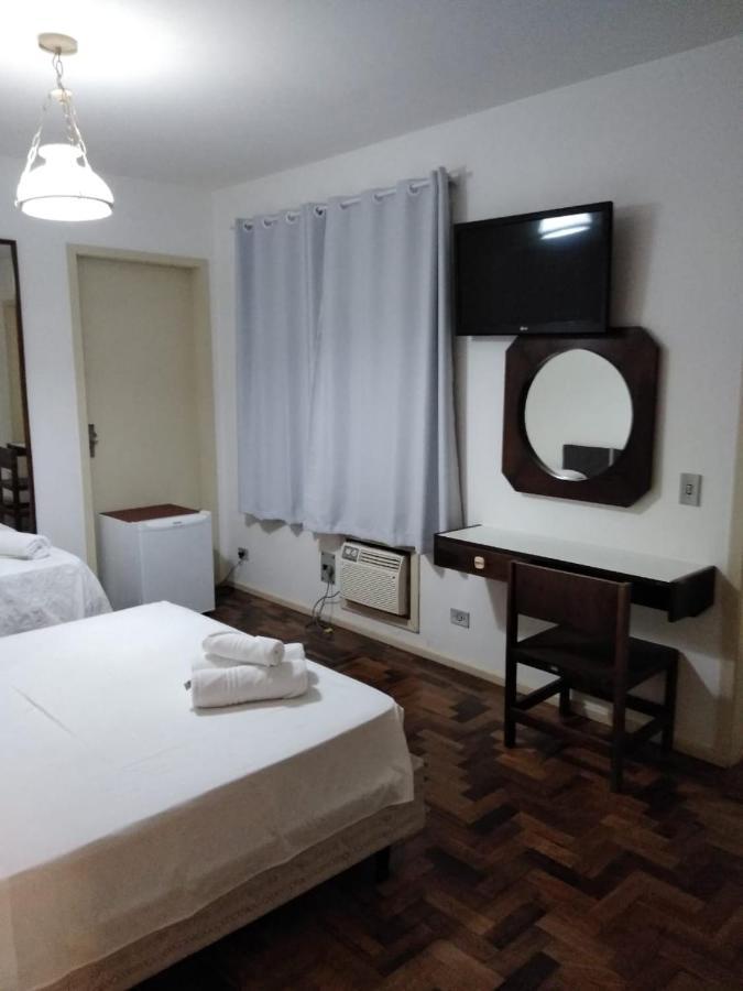Quarto Triplo Standard