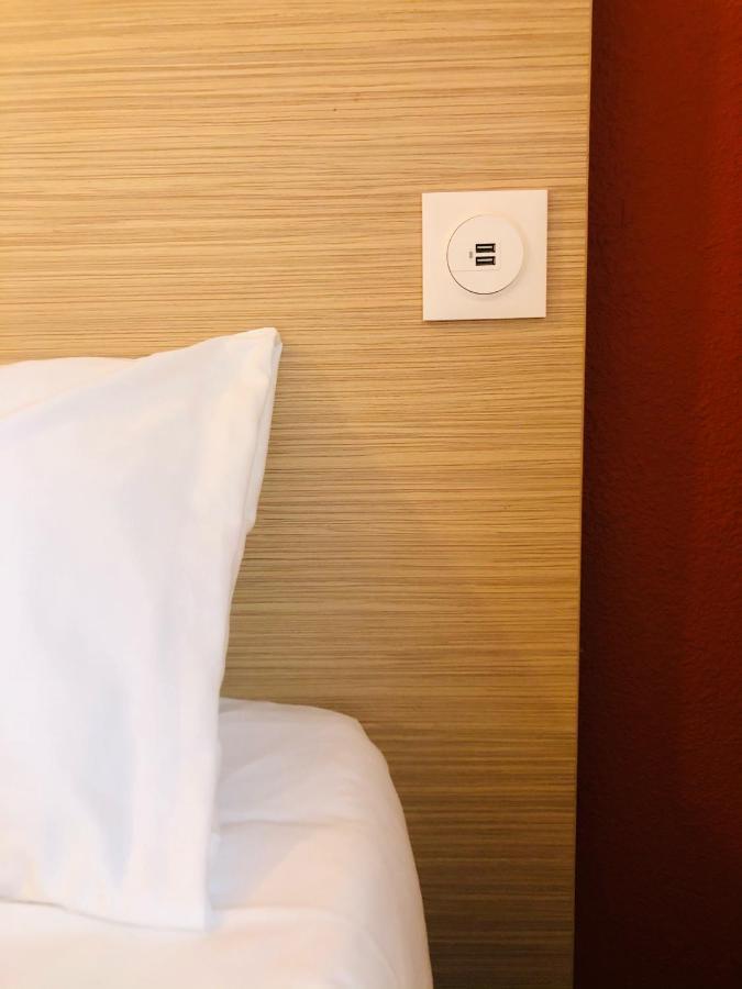 3 Single Beds,1039308874:JPEG
