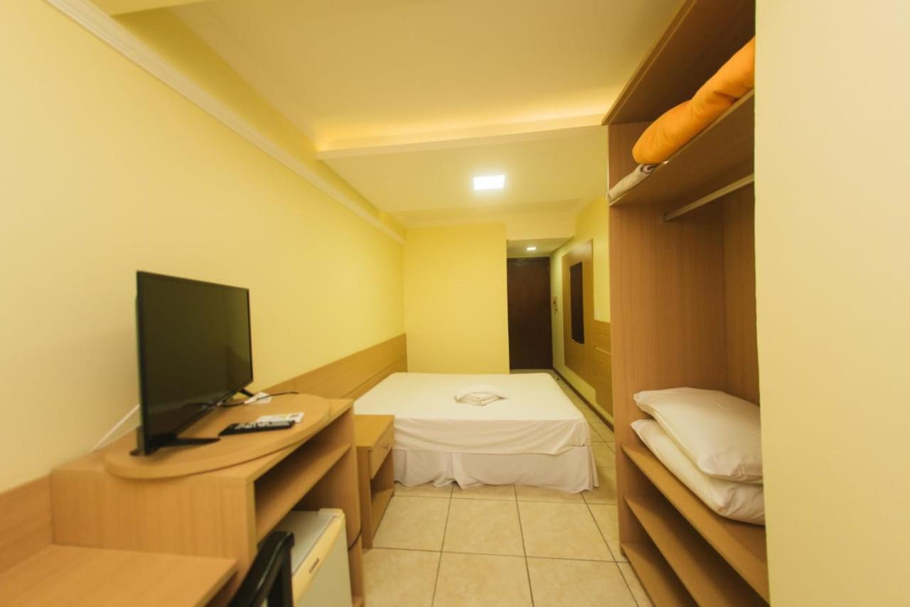 Quarto Duplo