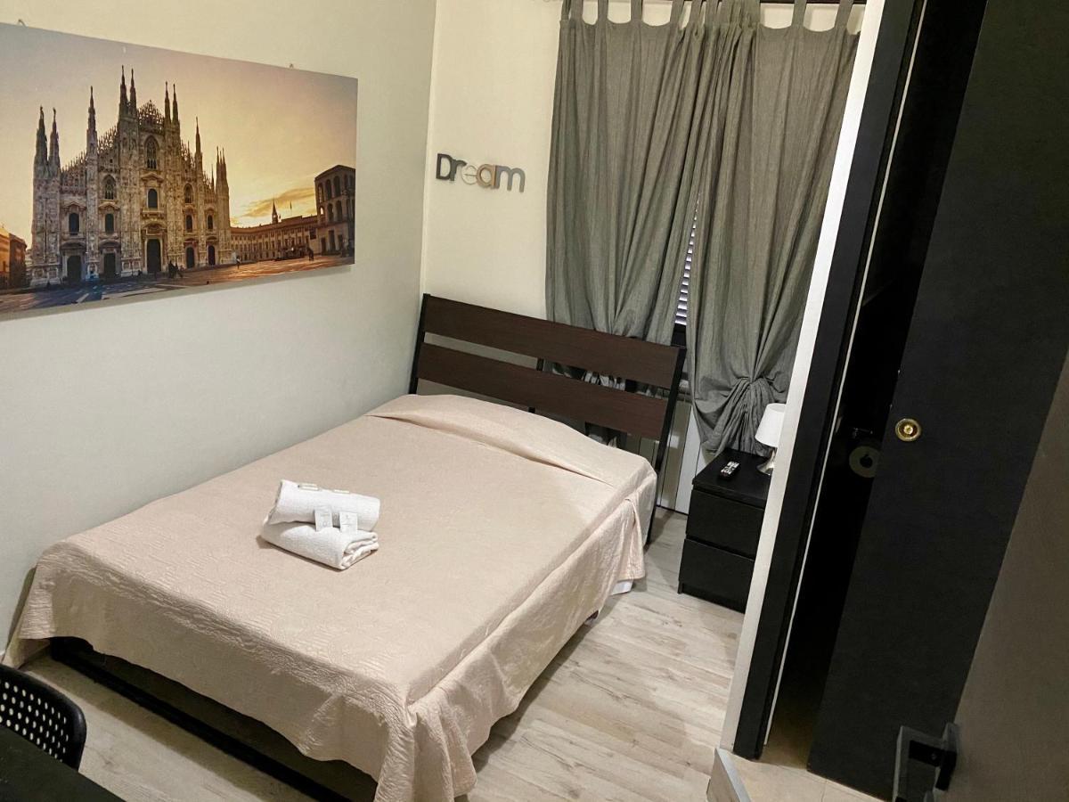 Camera Singola con Bagno Privato