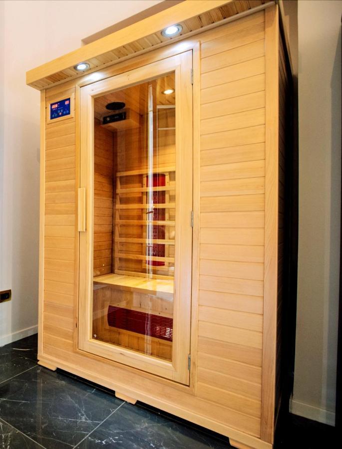 Suite mit Kingsize-Bett und Sauna