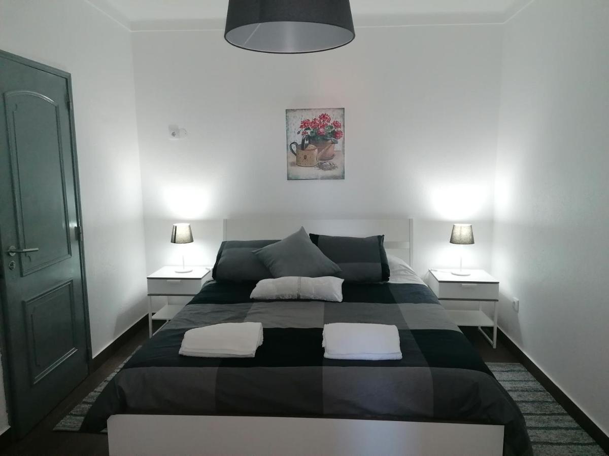 Quarto Duplo com Casa de Banho Privativa