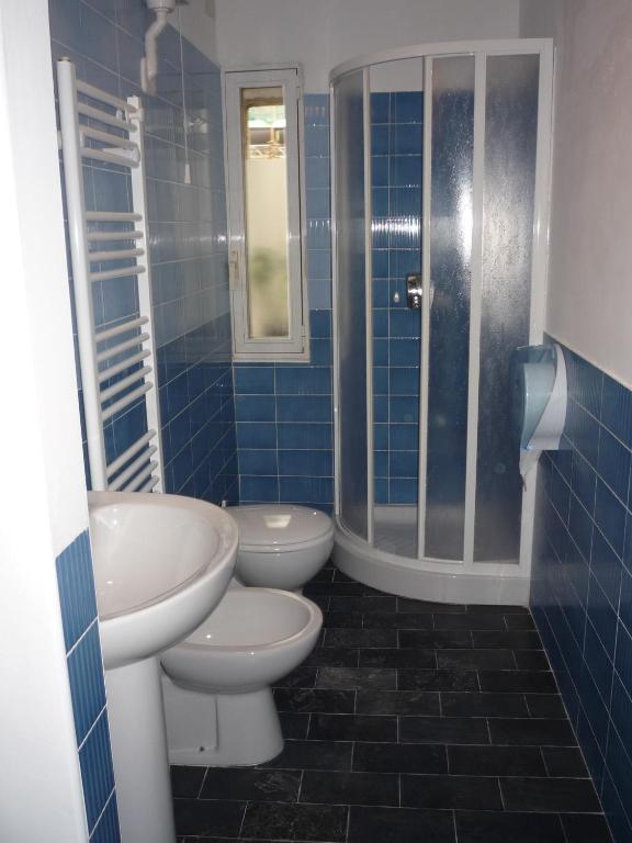 Eenpersoonskamer met Gedeelde Badkamer
