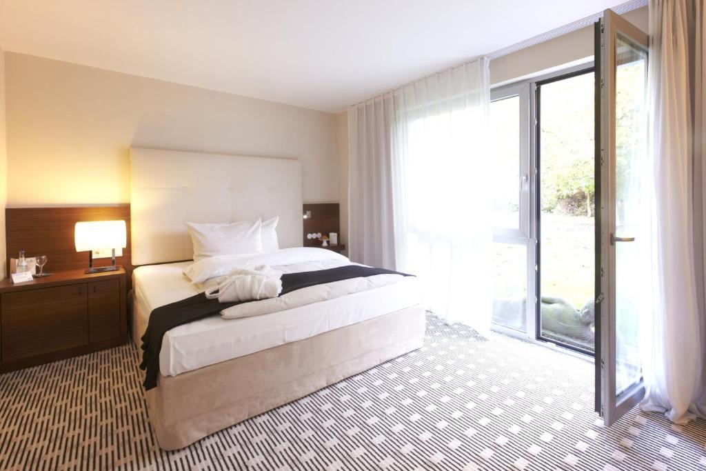 Deluxe Double Room,10785971:JPEG