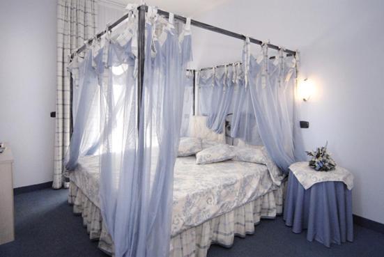 Junior Suite,503172366:JPEG