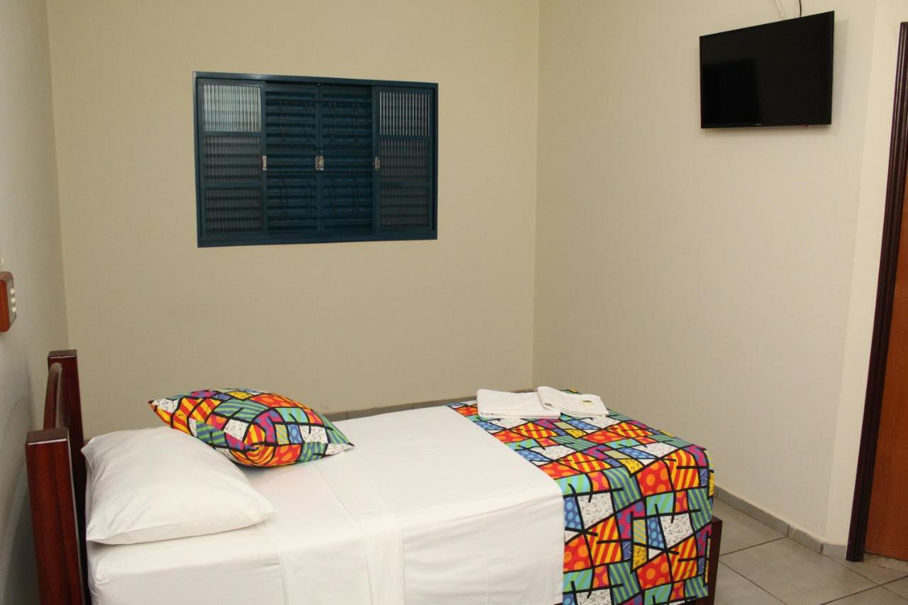 Quarto Individual com Banheiro