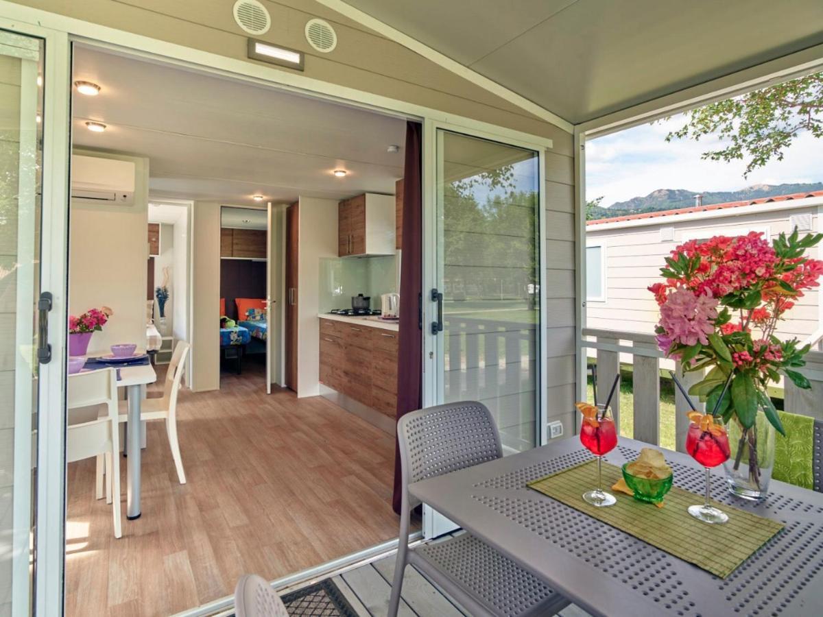 Bungalow con 2 Camere da Letto
