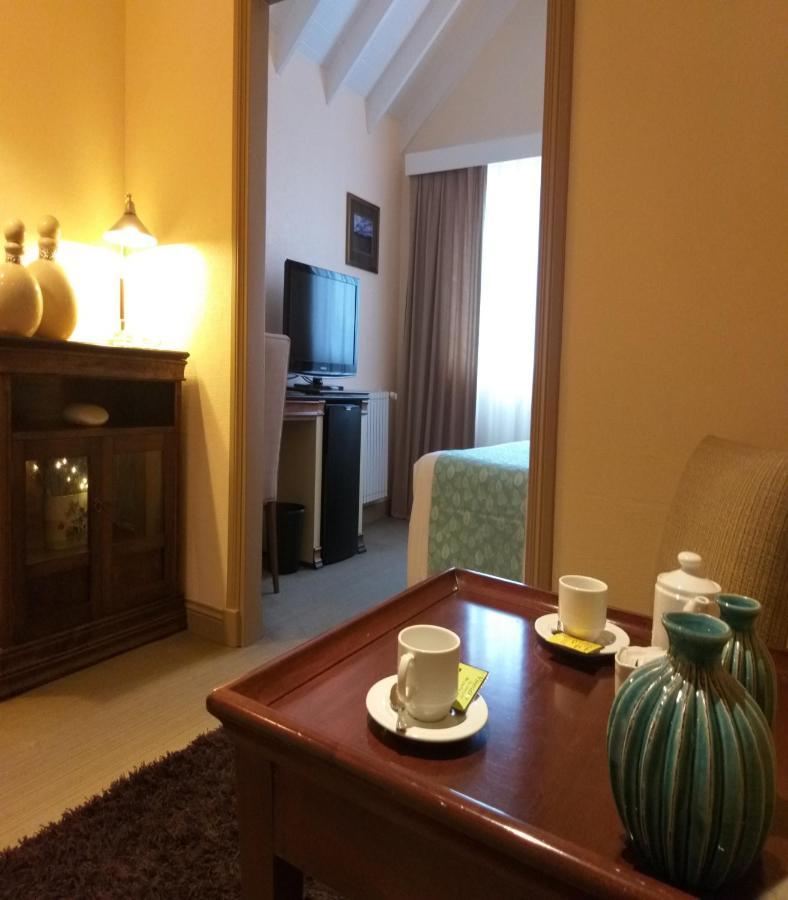 Triple Room,1212684871:JPEG