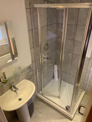 Superior Single Room,1215398674:JPEG