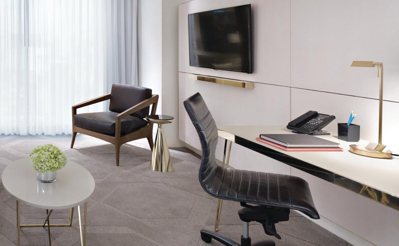 W Escape Stadium View King Suite