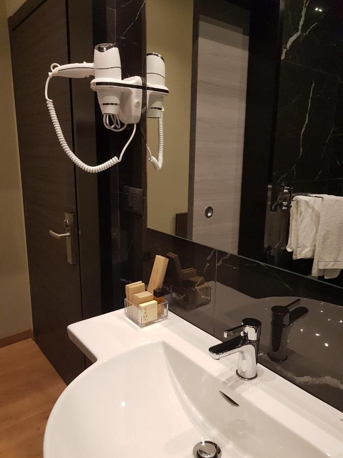 Superior Double Room,1084640581:JPEG