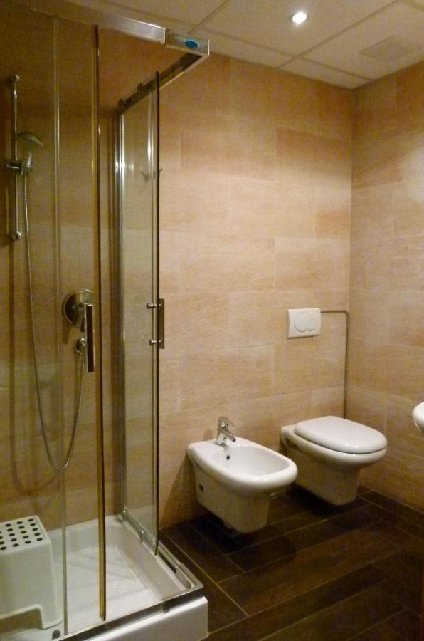 Comfort Tweepersoonskamer met 1 Tweepersoonsbed of 2 Aparte Bedden en Balkon