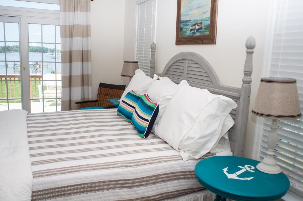 King Room with Balcony