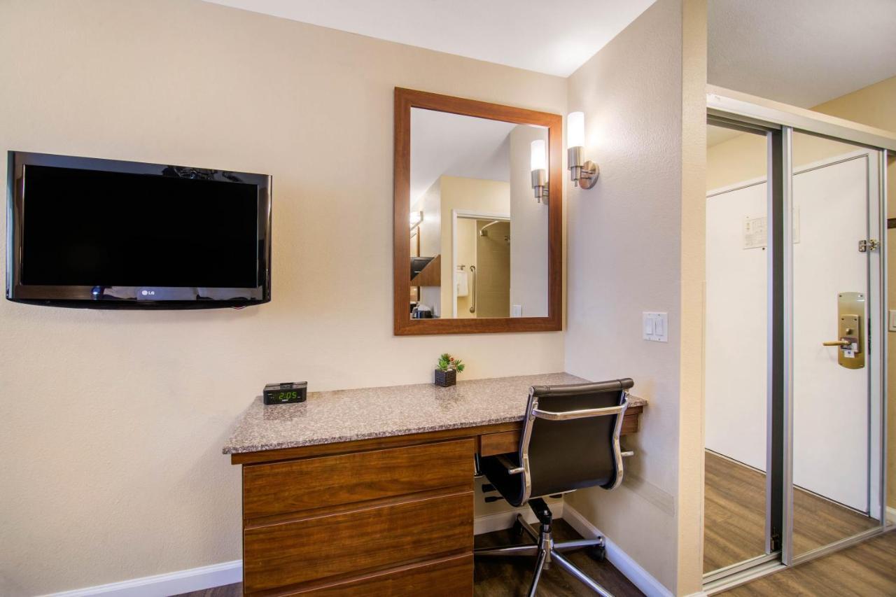 Quarto Standard com Cama de Casal - Não Fumantes