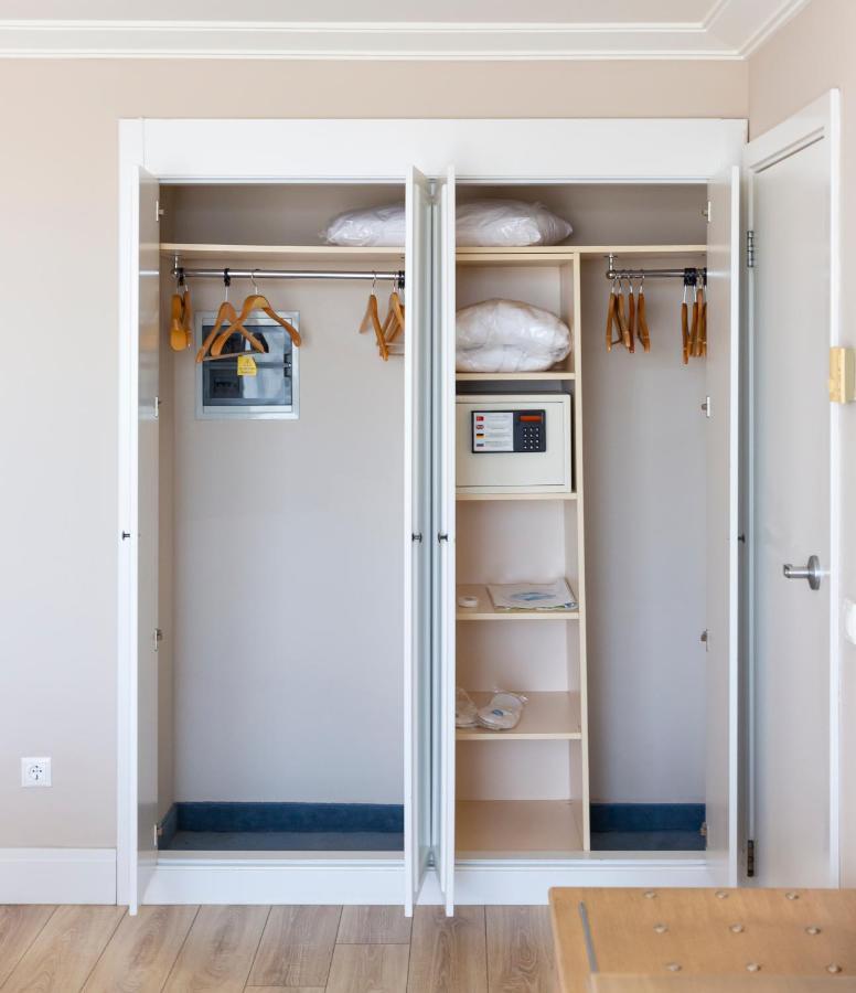 Chambre Quadruple (3 Adultes + 1 Enfant)