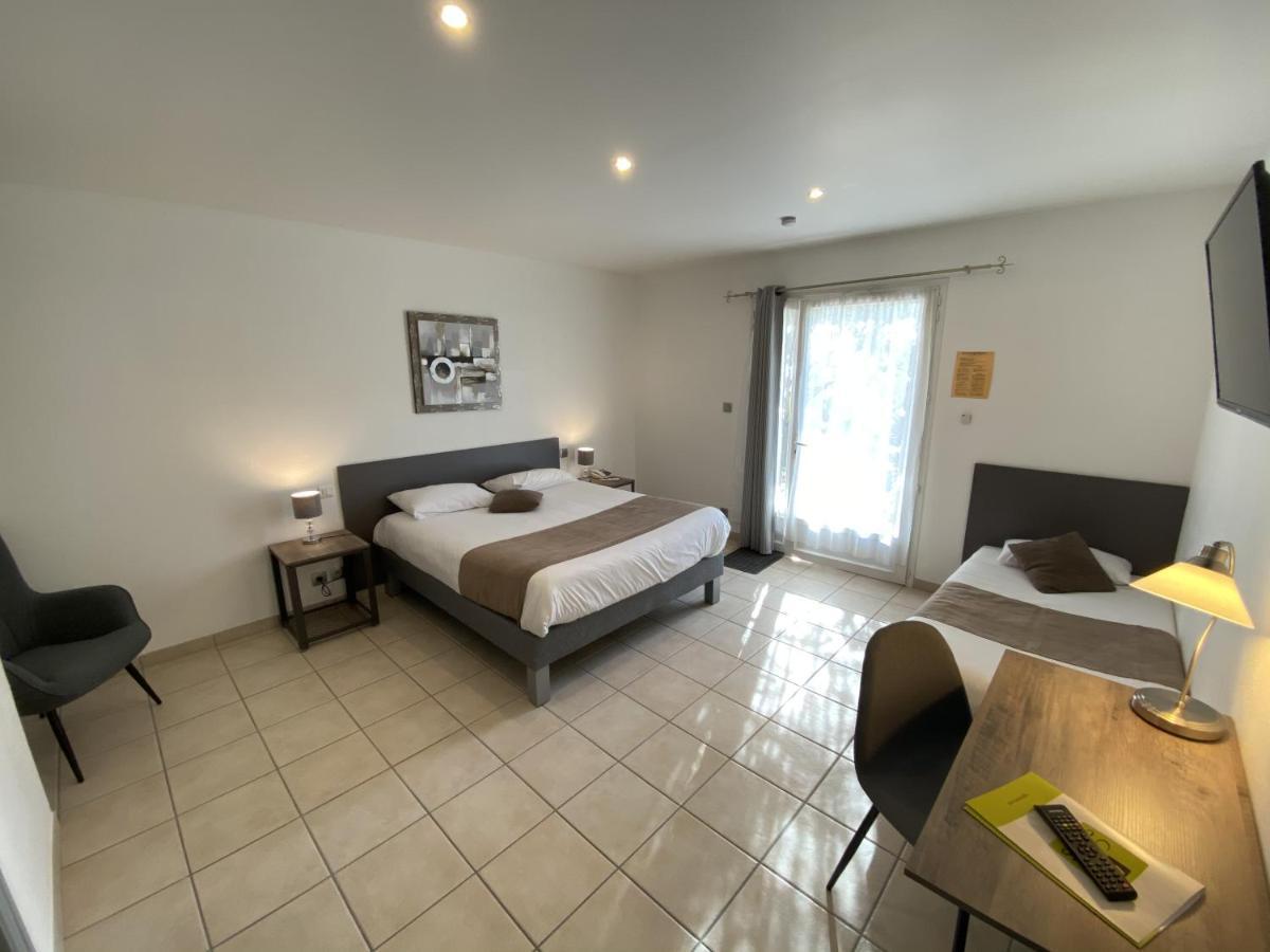 Chambre Double - Accessible aux Personnes à Mobilité Réduite