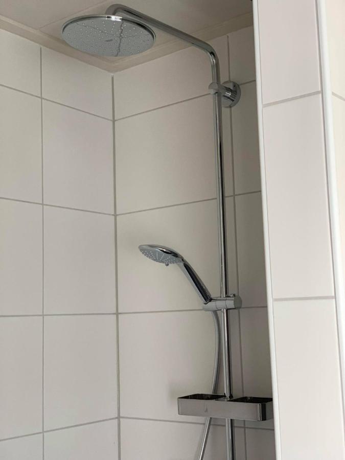 Kleine Tweepersoonskamer met 1 of 2 Bedden