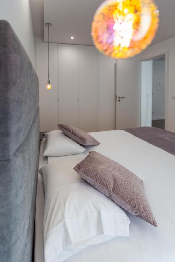 Apartamento com Varanda