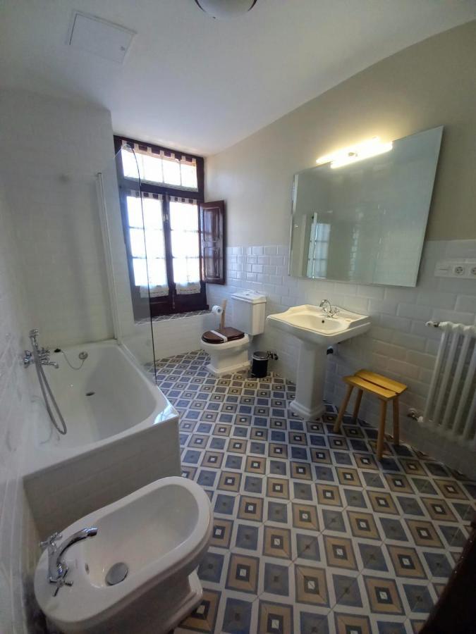 Habitación Doble con balcón y vistas al mar