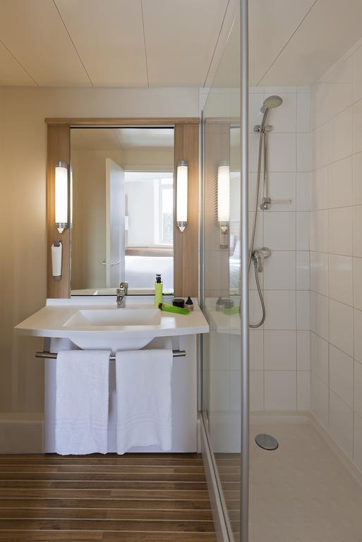 Standard Single Room,109336236:JPEG
