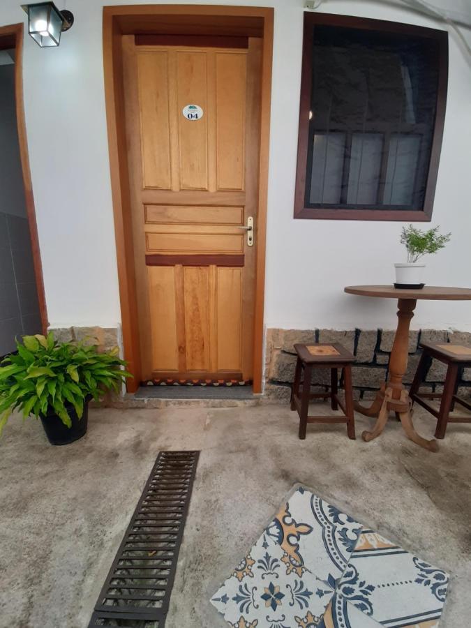Quarto Deluxe com Cama de Casal ou 2 de Solteiro